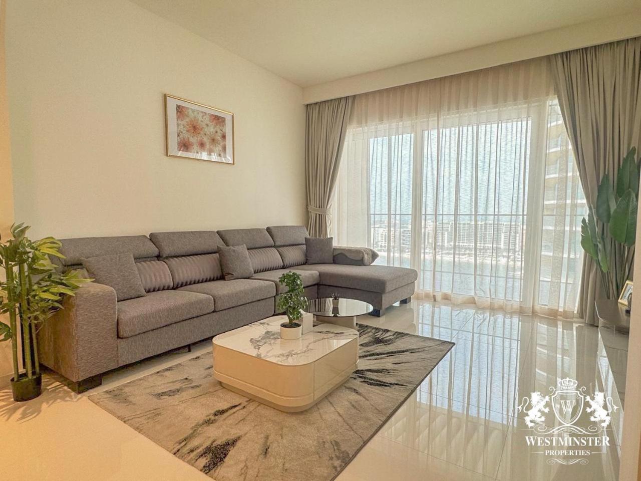 Apartment Westminster Front By Elie Saab *